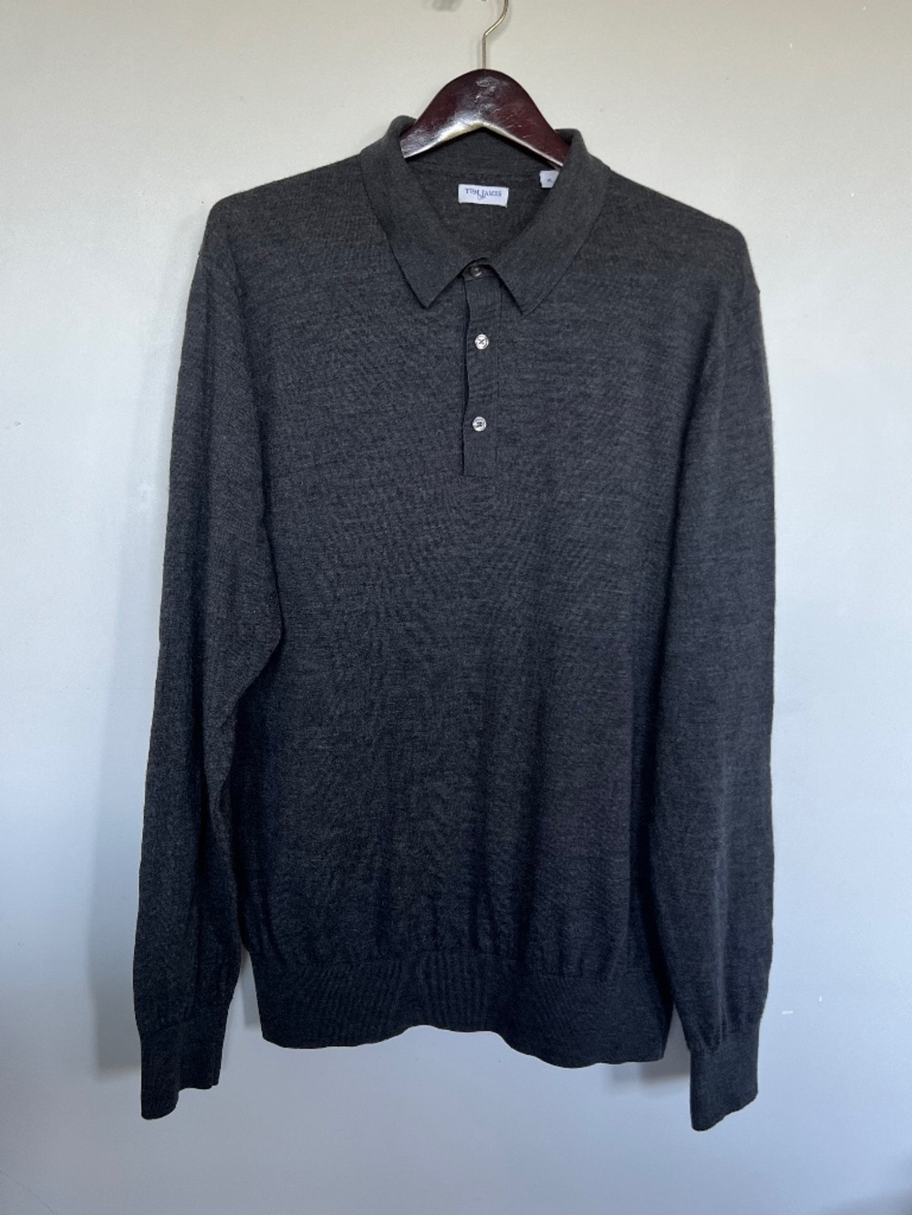TOM JAMES Merino wool button neck size XL